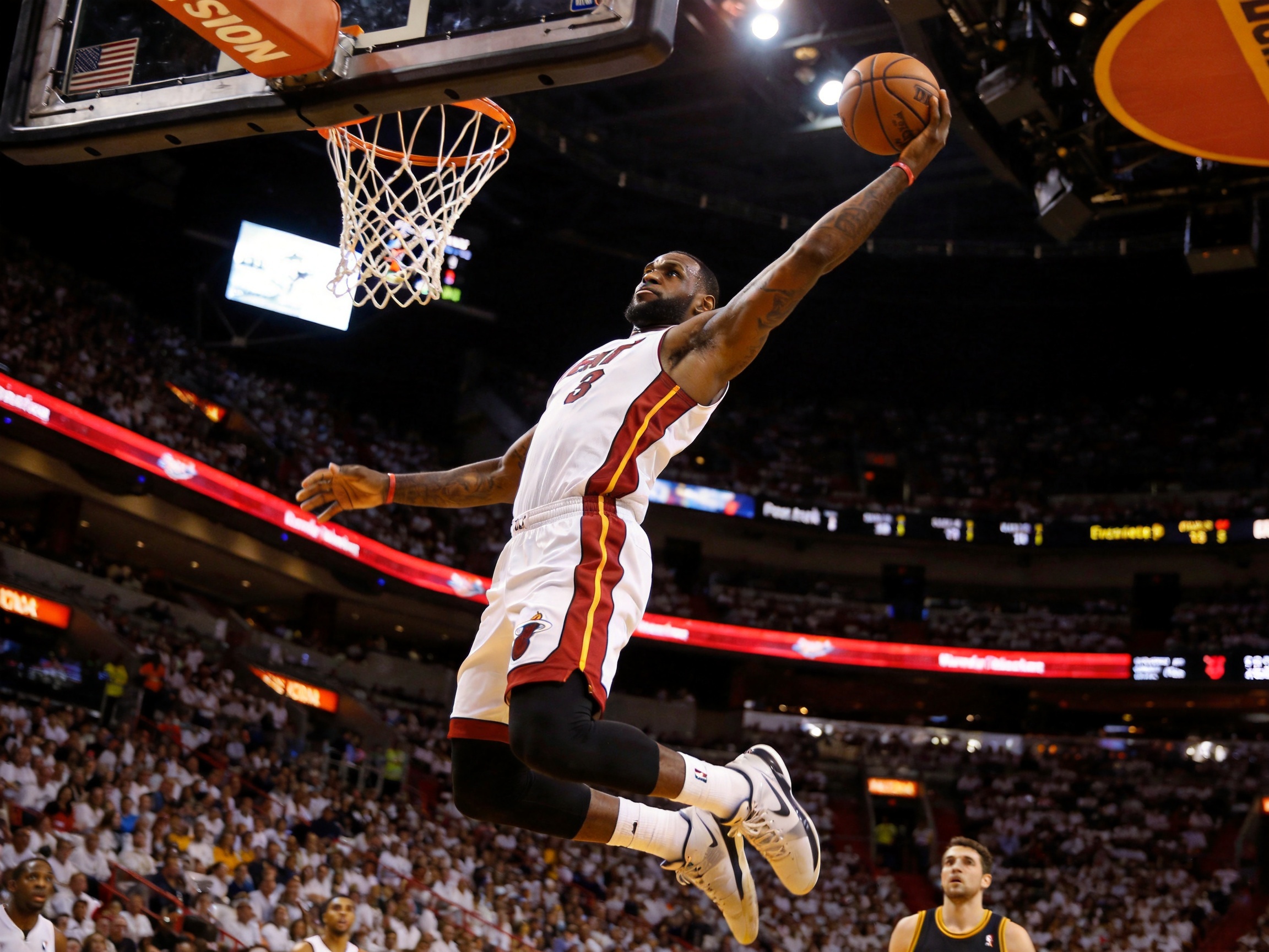 百度直播间 - 智能互动直播平台 - NBA、詹姆斯空中接力扣篮、精彩视频集锦、观看全部、英超